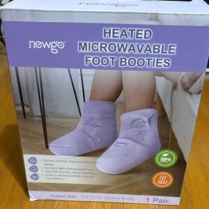 Newgo Heated Microwavable Foot Booties in Purple